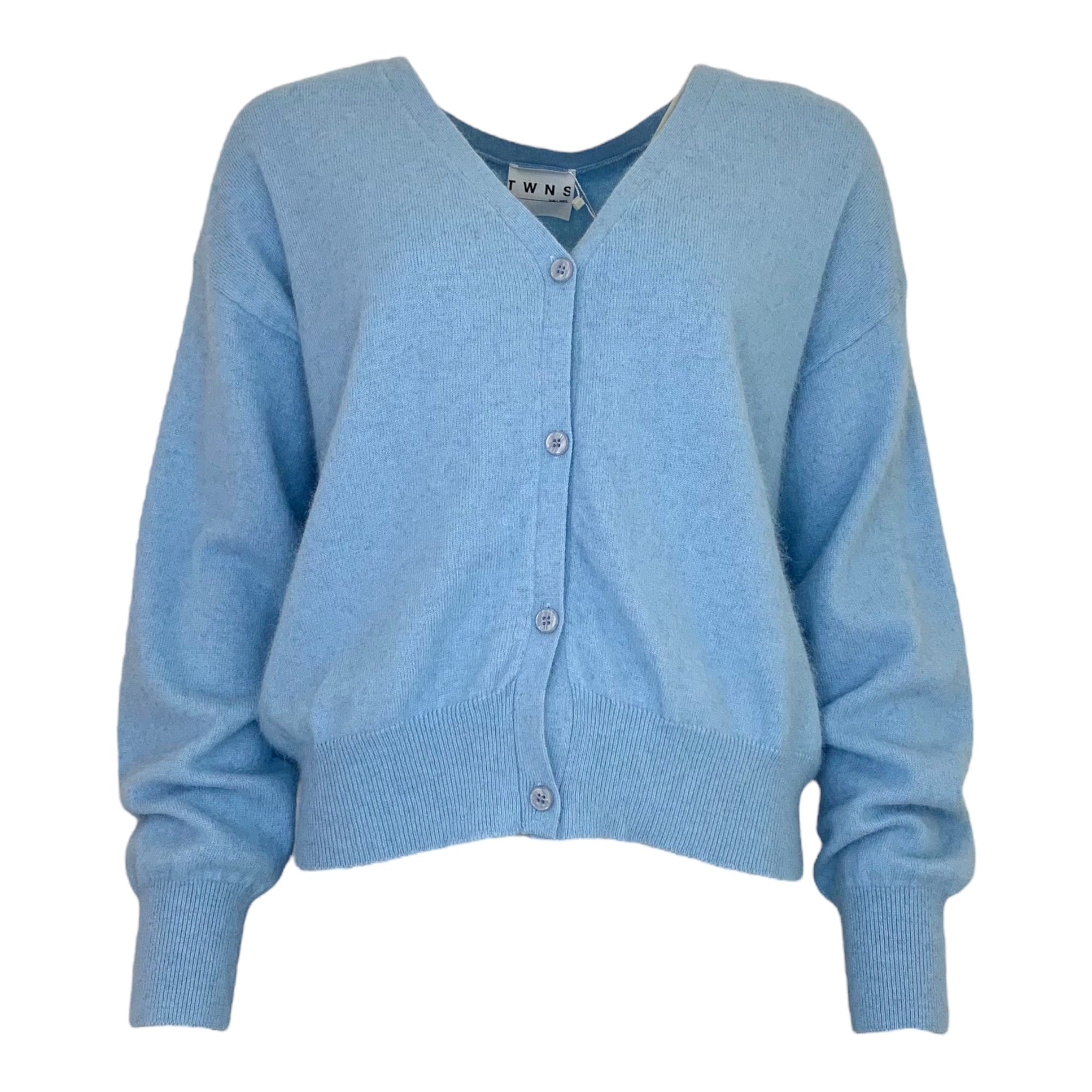 long-sleeved v-neck buttoned cardigan