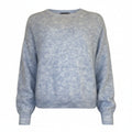 long-sleeved round-neck pullover
