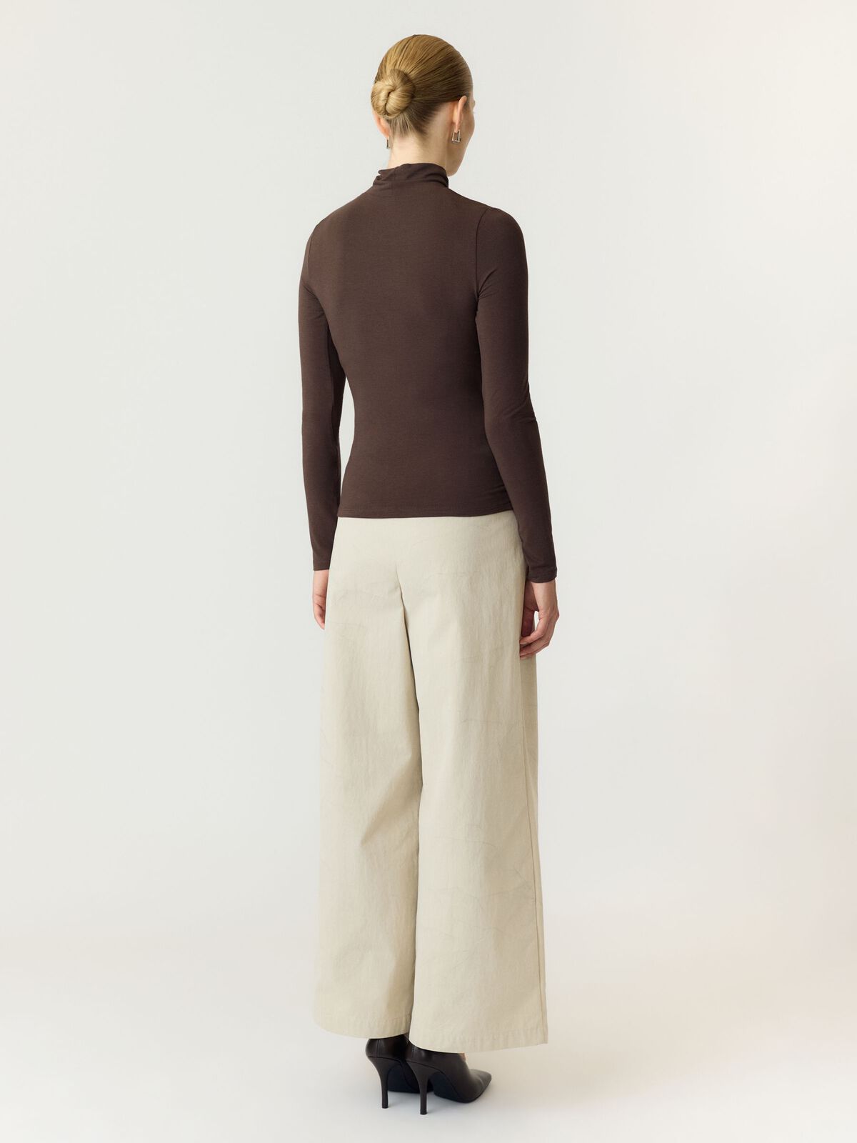YASwoolan high neck t-shirt