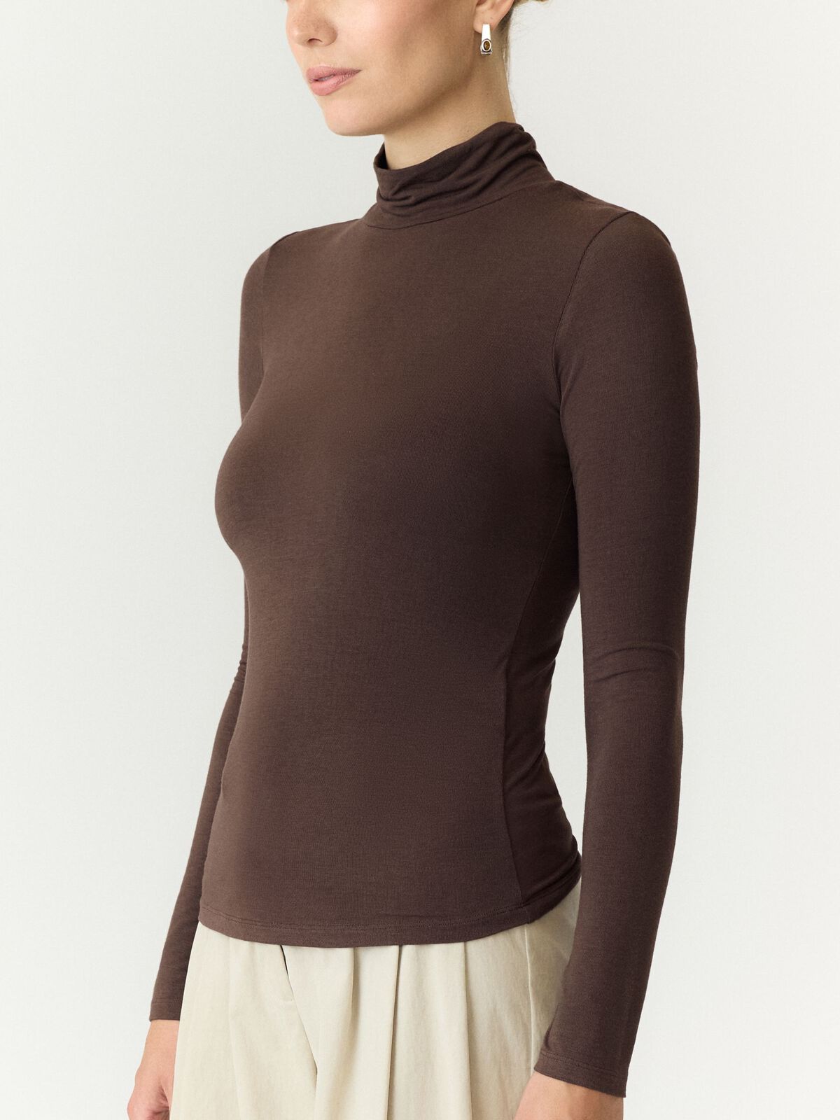 YASwoolan high neck t-shirt
