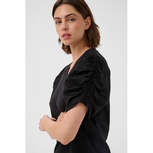 Gudruniw V-neck t-shirt