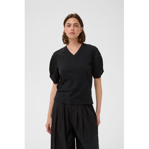 Gudruniw V-neck t-shirt