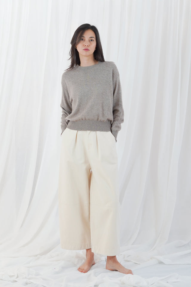 TWNS the label Denver knitted pullover long-sleeved round-neck without slits