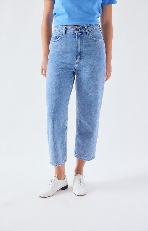 Joybird Cropped Straight Jeans - Authentique