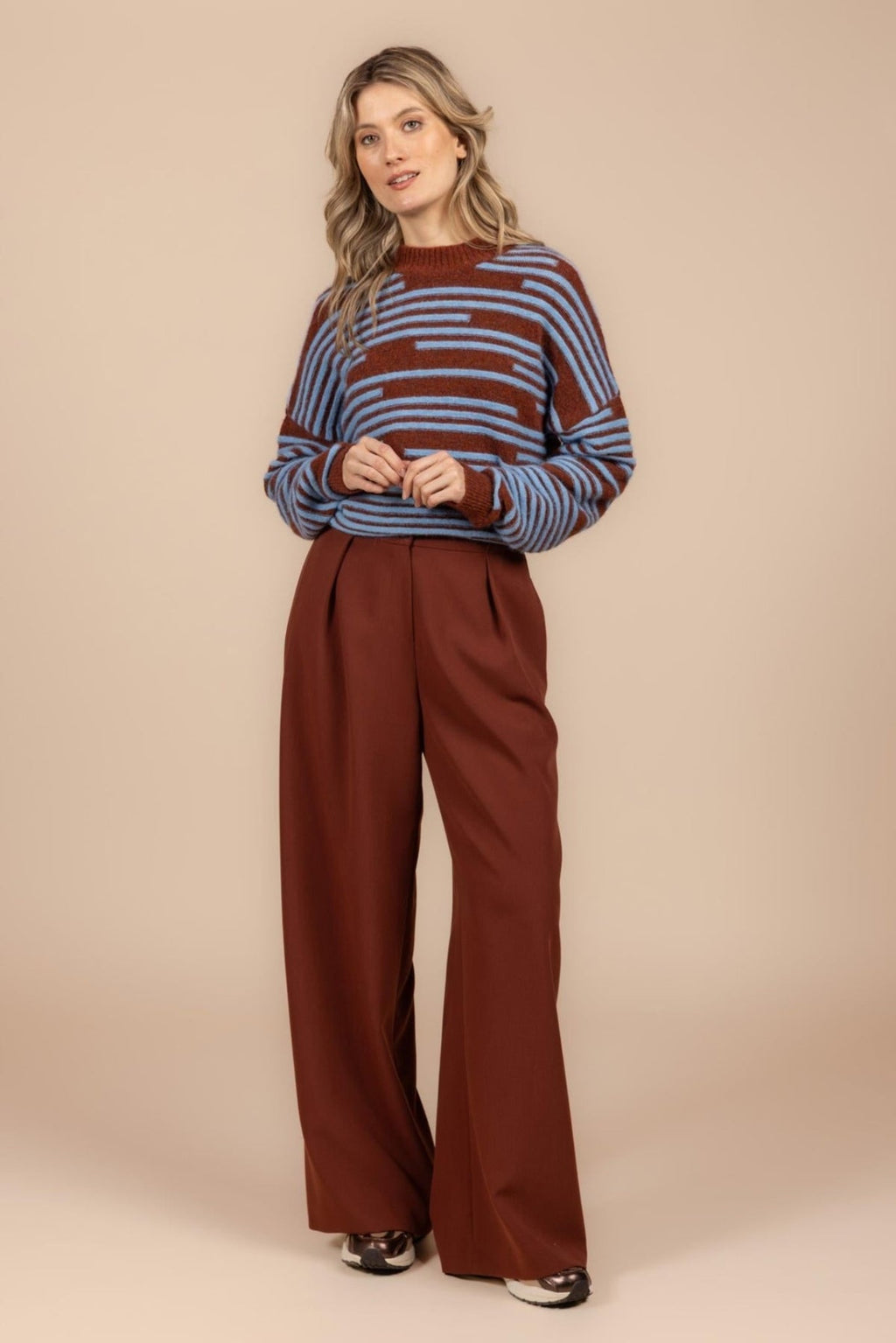 Four Roses 9528 BS sweater