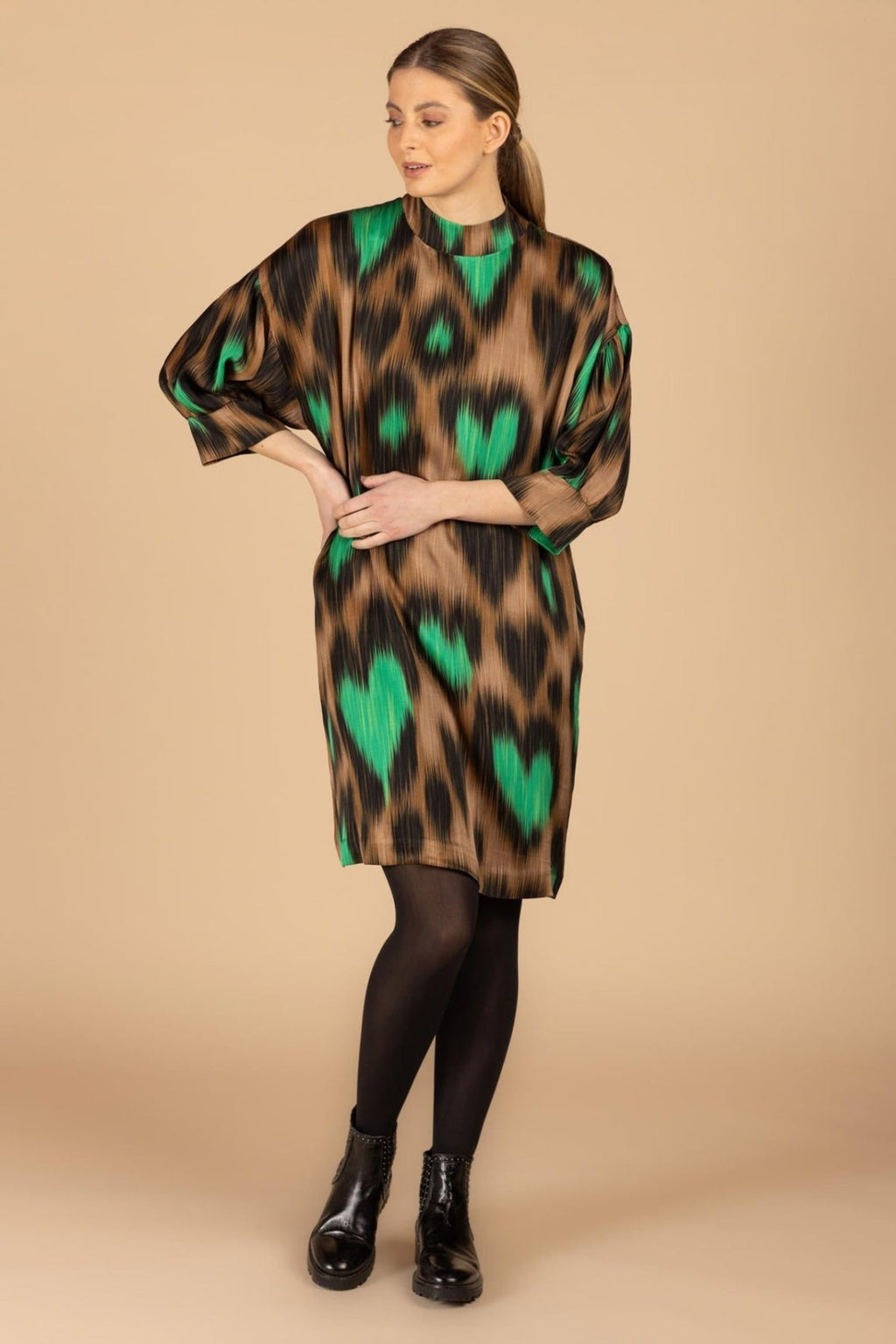 Four Roses Dresses RG 9590