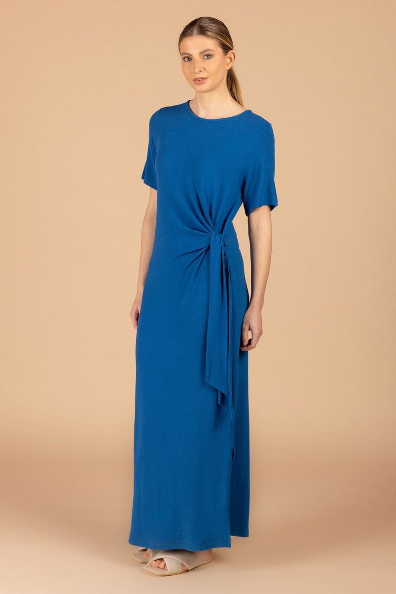 9067 Four Roses dress