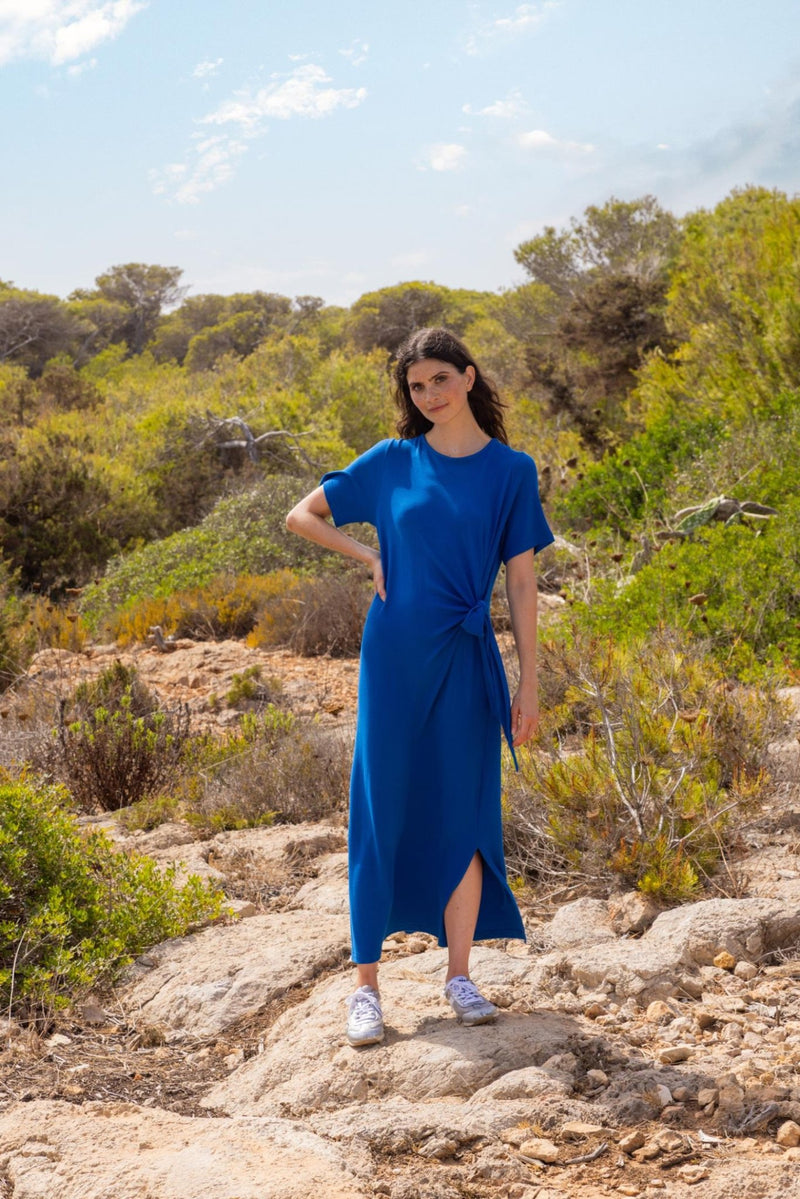 9067 Four Roses dress