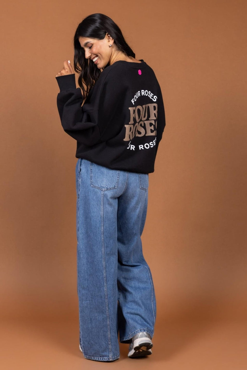 Four Roses 9565 CAM Sweater
