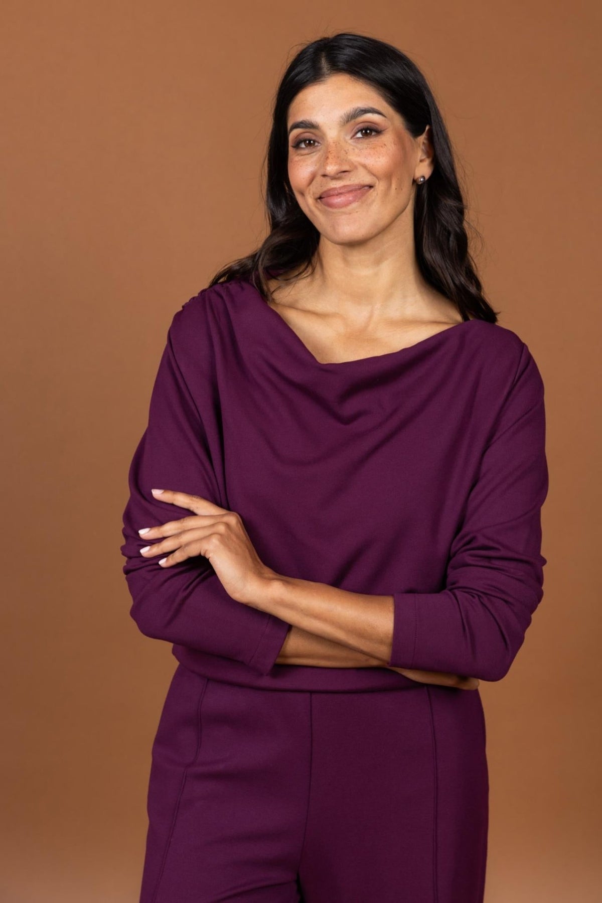 Four Roses Sweater cam 9539